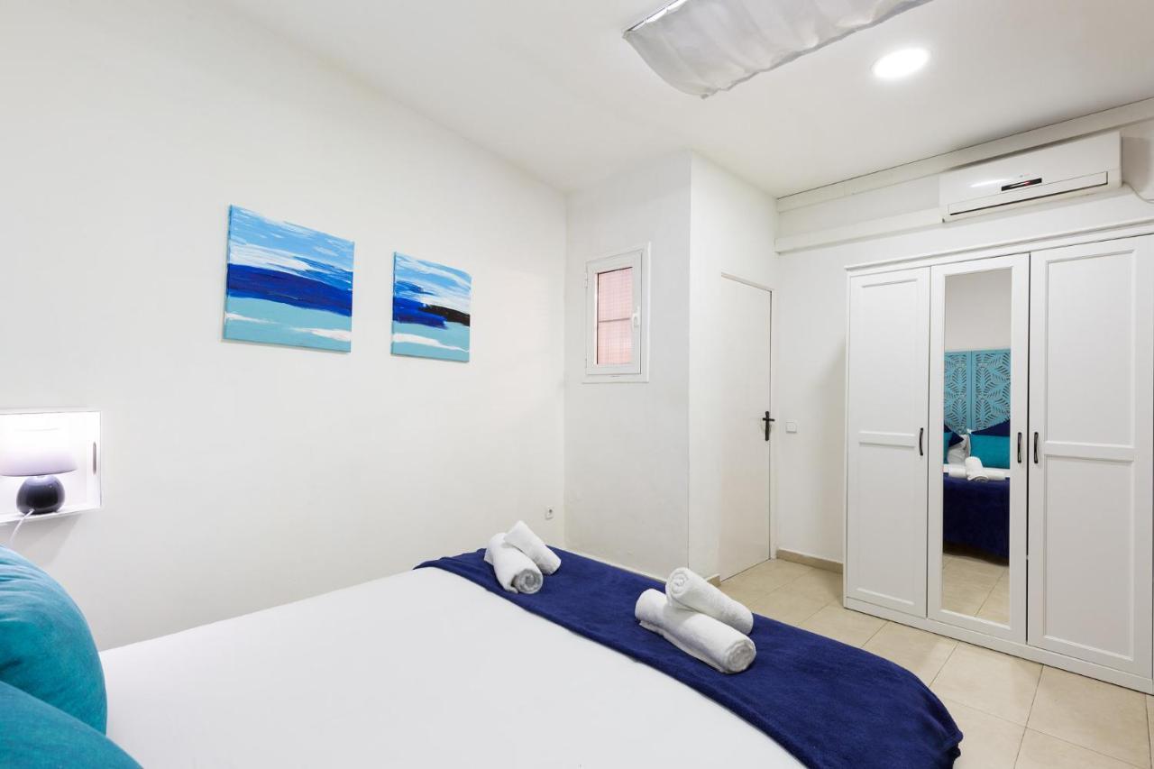Stay U-Nique Apartments Passatge De Font Barcelona Bagian luar foto